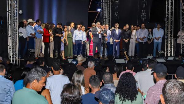 Durante feira de negócios em Paraíso, governador em exercício Laurez Moreira destaca importância da industrialização do Tocantins