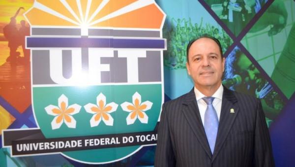 Eduardo Bovolato é reconduzido ao cargo de reitor da UFT pelo Governo Federal