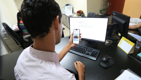 Educação divulga curso online para capacitação de professores em Produção Audiovisual com Smartphones