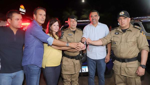 Em Araguaína, governador Wanderlei Barbosa participa da passagem de comando do 2º BPM e entrega novos equipamentos à corporação