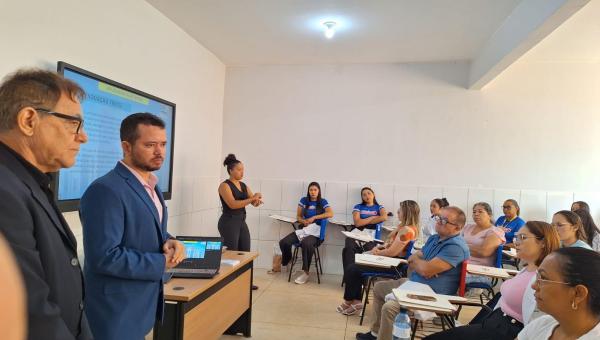 Em Augustinópolis, Conselho de Farmácia do Tocantins promove inclusão com intérprete de Libras no curso de injetáveis