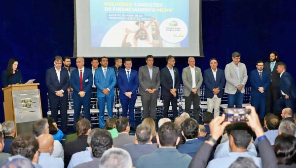 Em Belém, governador Wanderlei Barbosa participa do anúncio de mudanças no Minha Casa, Minha Vida, que facilitarão a aquisição de moradia no Tocantins