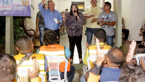 Em reunião lotada, mototaxistas de Araguaína declaram apoio à reeleição de Lázaro Botelho e Valderez em Araguaína