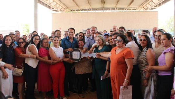 Entrega de 64 Caminhonetes reforça combate à violência contra a mulher no Tocantins