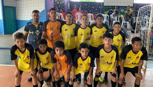 Equipe de Futsal, representante de Xambioá, se consagra campeã do Campeonato Antidrogas em Ananás 