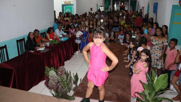 Escola Municipal Ministro Marcos Freire realiza noite cultural em Ananás