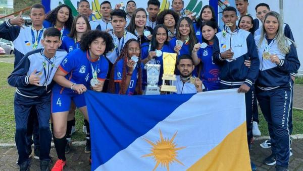 Escolas da rede estadual sobem ao pódio do Campeonato Brasileiro Escolar de Futsal em Santa Catarina