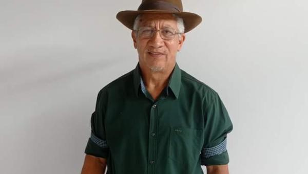 Escritor José Manoel Sanches celebra aniversário 