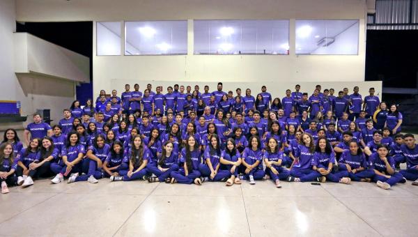  Estudantes-atletas tocantinenses embarcam com destino a Brasília para os  Jogos Escolares Brasileiros 