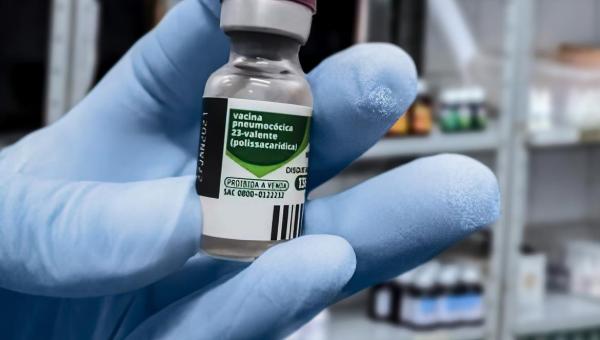 Estudo aponta perfil de quem compartilha notícias falsas sobre vacinas