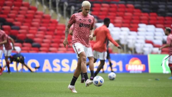 Flamengo entra com pedido de liberação no STJD para escalar Pedro a partir de 8 de julho
