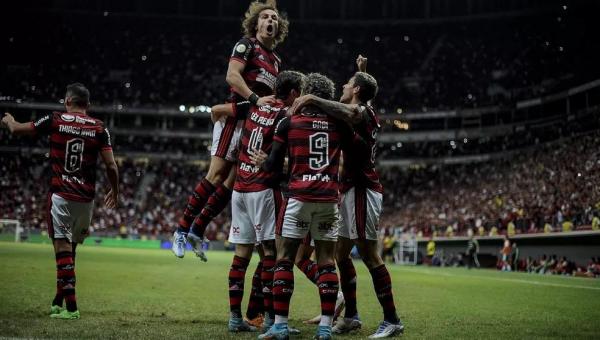 Flamengo goleia Juventude com mais de 65 mil pessoas nas arquibancadas