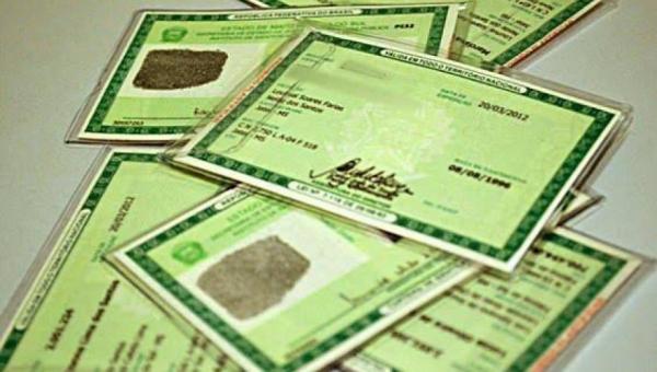 Golpista é presa tentando fazer empréstimo bancário com documentos falsos em Araguaína