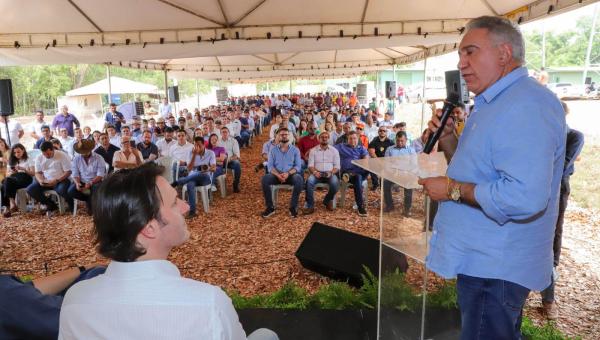Governador Laurez Moreira participa da inauguração de terminal rodoferroviário que reforça a logística de escoamento da produção de grãos no Tocantins