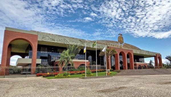 Governador Laurez Moreira sanciona LDO 2026, integralmente, sem vetos às emendas propostas pelo Legislativo


