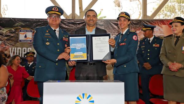 Governador Wanderlei Barbosa celebra 32 anos do Corpo de Bombeiros Militar do Tocantins com formaturas de novos praças e sargentos


