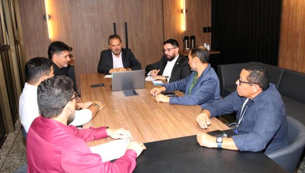 Governador Wanderlei Barbosa cria grupo de trabalho e determina providências imediatas em relação à BRK em Palmas