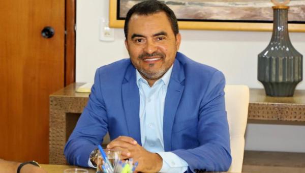 Governador Wanderlei Barbosa destina R$ 450 mil para assistência a famílias de Aguiarnópolis