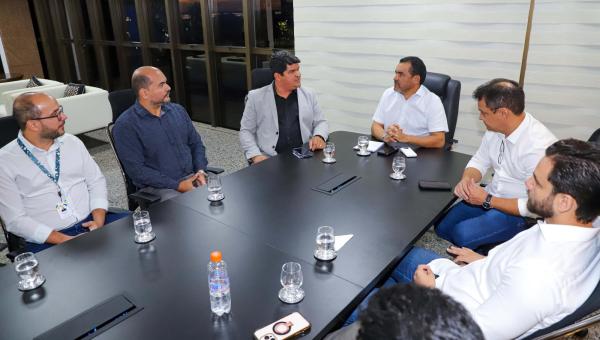 Governador Wanderlei Barbosa determina abertura de nova sala cirúrgica e conclusão das obras do HGP