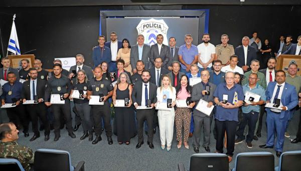 Governador Wanderlei Barbosa entrega Medalhas Condecorativas em homenagem ao Dia da Polícia Civil