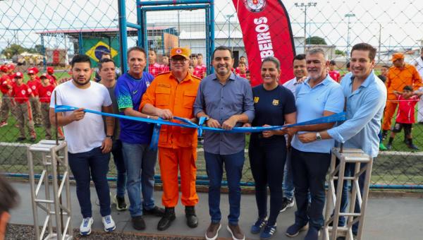 Governador Wanderlei Barbosa entrega reforma e ampliação com arena esportiva do 2º Batalhão de Bombeiros Militar, em Araguaína
