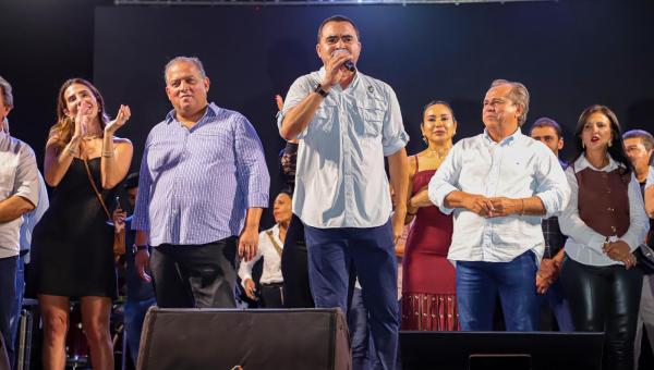 Governador Wanderlei Barbosa participa da programação de aniversário de 46 anos de Colméia