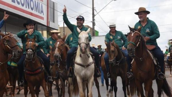 Governador Wanderlei Barbosa participa de cavalgadas e destaca cultura tocantinense 