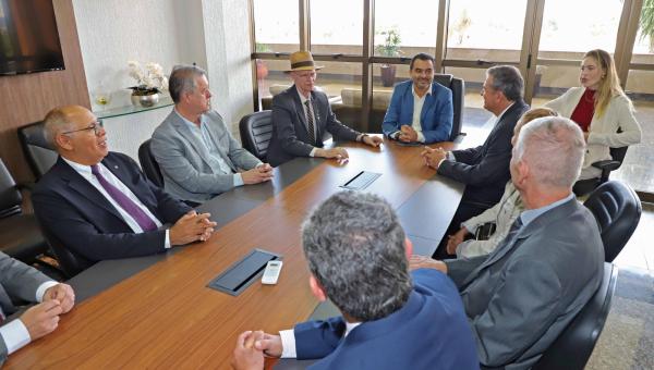 Governador Wanderlei Barbosa recebe conselheiros de Tribunais de Contas da Argentina