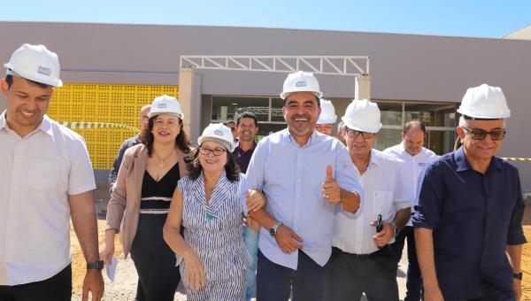 Governador Wanderlei Barbosa vistoria obra de escola em Luzimangues e anuncia R$ 24,9 milhões para modernização da rede educacional de Lagoa da Confusão e Paranã