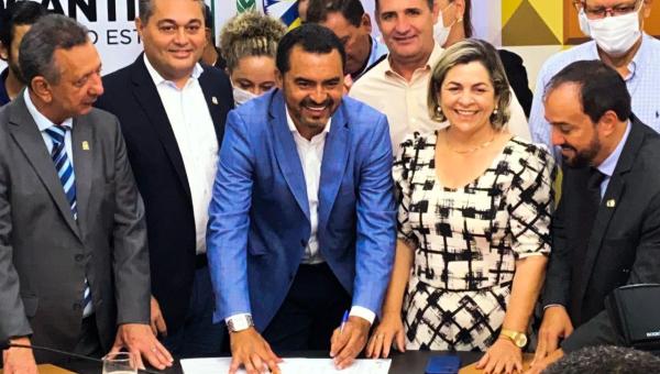 Governo do Estado impulsiona infraestrutura nos municípios tocantinenses com novos investimentos 


