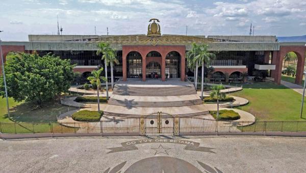 Governo do Tocantins antecipa pagamento dos servidores para terça-feira, 26