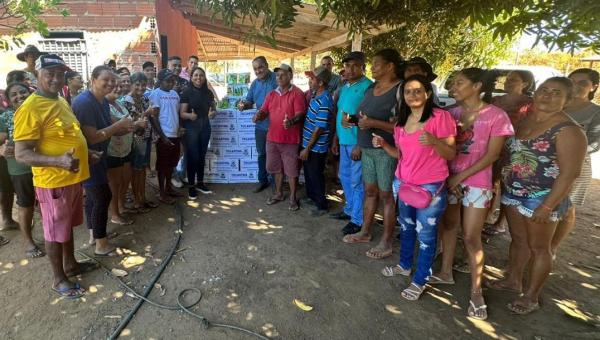 Governo do Tocantins atende pedido de Vanda Monteiro e agricultores familiares do Assentamento São João II são beneficiados com kits de sementes