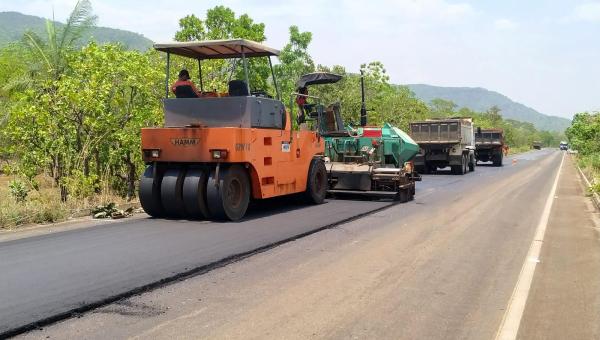 Governo do Tocantins avança com obras de conservação da rodovia TO-030