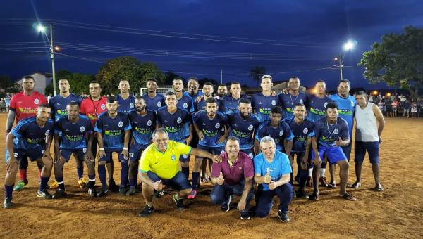Governo do Tocantins prestigia decisões de tradicional campeonato de futebol society de terrão em Porto Nacional