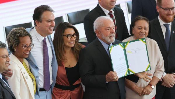 Governo Federal institui Programa Escola em Tempo Integral