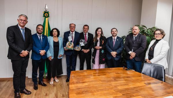 Governo no Tocantins recebe apoio do vice-presidente Geraldo Alckmin para projeto de desenvolvimento econômico do Estado 