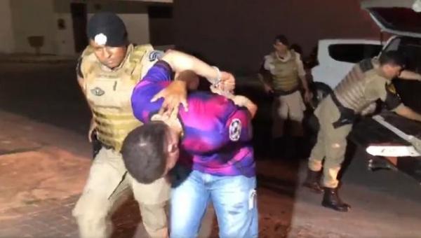 Homem atira em duas mulheres para tentar roubar moto e acaba preso em Araguaína 