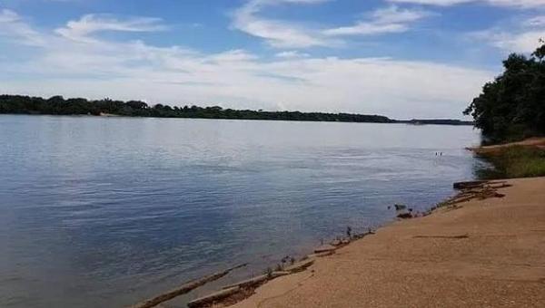 Homem cai de embarcação e morre afogado no Rio Tocantins
