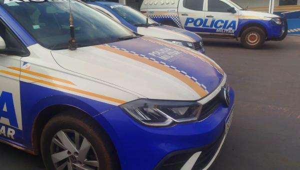 Homem chega em casa embriagado, agride a esposa, tenta resistir a prisão, atira contra policiais e acaba preso em Ananás

