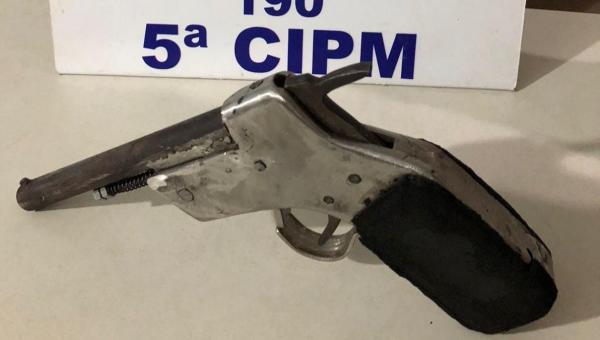Homem é preso pela PM por Disparo e Porte Ilegal de Arma de Fogo em Tocantinópolis