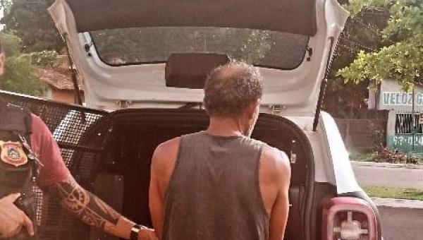 Homem é preso por mostrar cenas de sexo e abusar sexualmente de uma menina de nove anos de idade