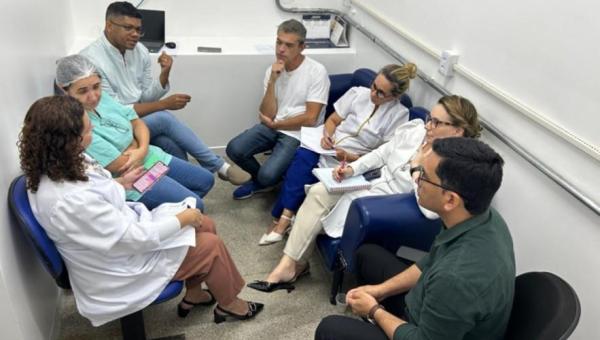 Hospital Regional de Araguaína realiza reunião para aprimorar fluxo interno de exames e fortalecer organização assistencial