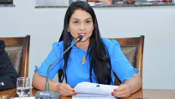 Implantação de centros de inclusão digital são solicitados por Vanda Monteiro na Assembleia
