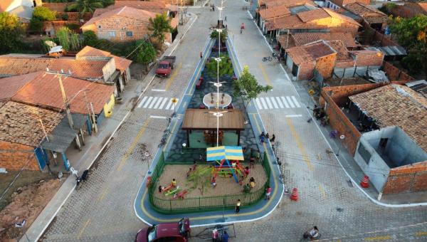 Inaugurações em São Miguel: Alberto entrega mais uma praça de qualidade