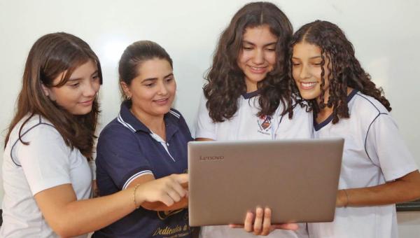 Inscrições para o programa Futuras Cientistas foram prorrogadas até 11 de setembro