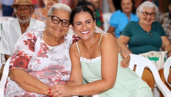 Interação e acolhimento marcam visita da primeira-dama do Tocantins ao CRAS em Formoso do Araguaia