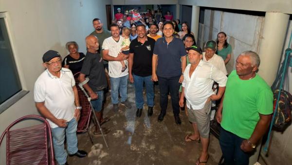 Iratã Abreu visita Presidente Kennedy, se reúne com lideranças e destaca a importância de políticas públicas para atender pequenos municípios