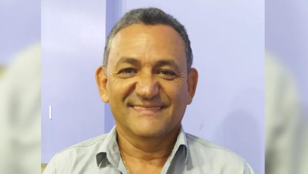 Ivan Martins Recebe Título de Cidadão Araguainense por contribuições significativas à educação e ao meio ambiente
