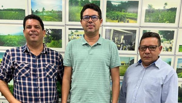 Lideranças se reúnem com o Superintendente do INCRA em Palmas 