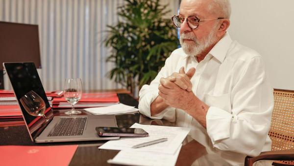 Lula conversa com presidente de Israel e pede corredor humanitário